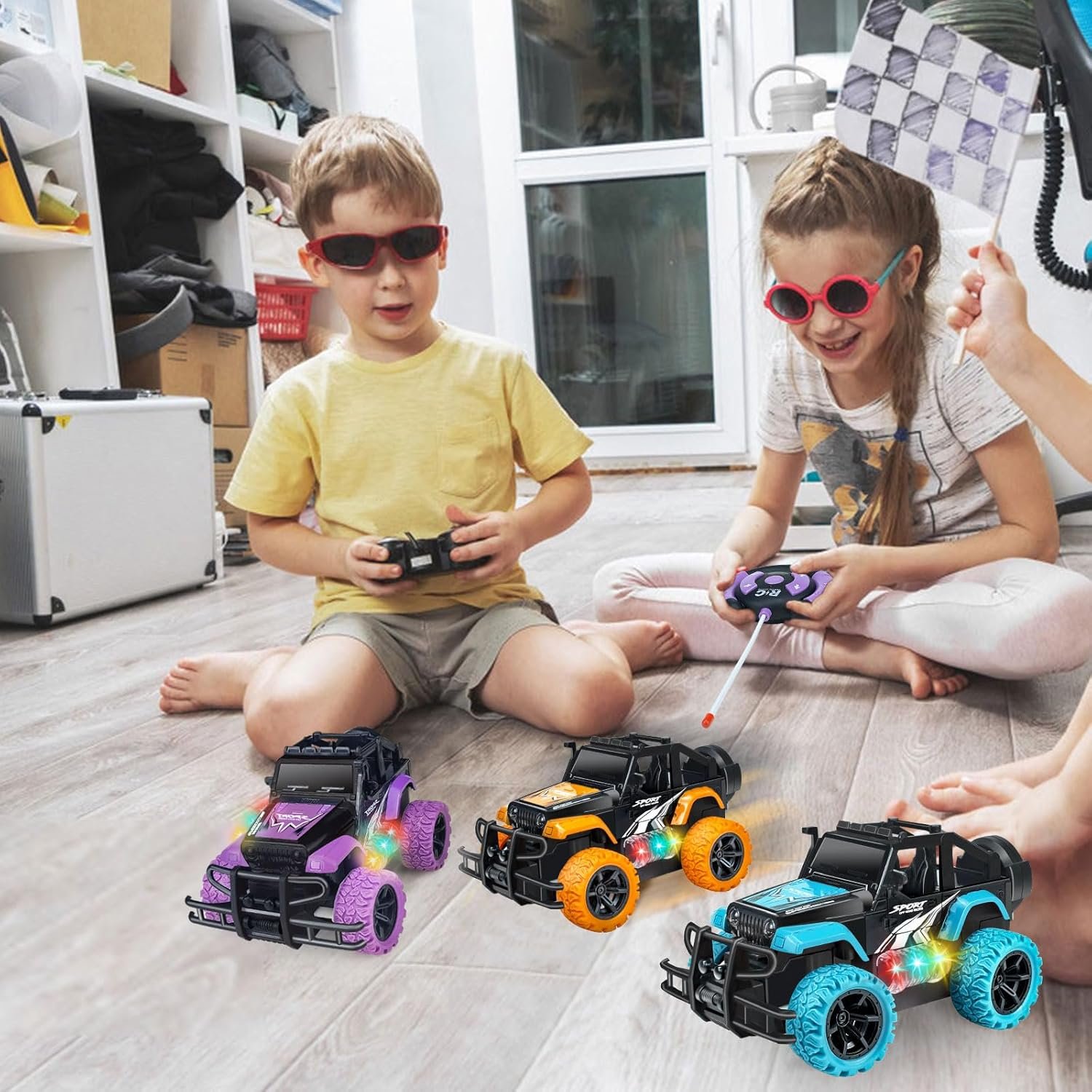 All-Terrain Purple Thunder RC Monster Jeep - Image 3